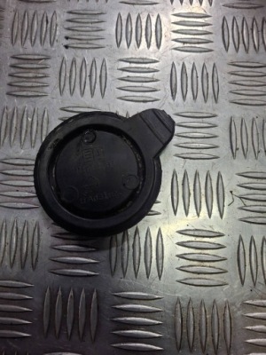 Citroen ds4 2016 9802237080 крышка adblue фото №1