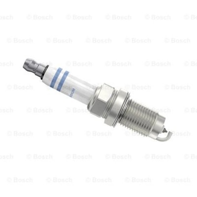 PLUG IGNITION BOSCH 0 242 240 665  