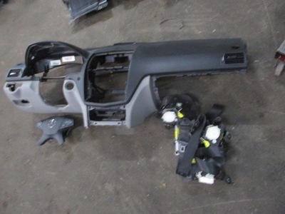 Mercedes w204 консоль подушка безопасности ремни оригинал фото №1