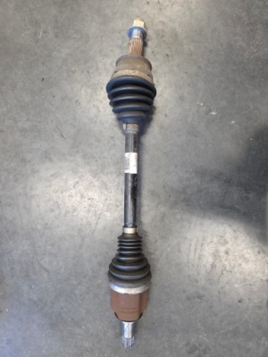 Opel corsa e 1.3 cdti привідний вал лівий перед 13486866 фото №1