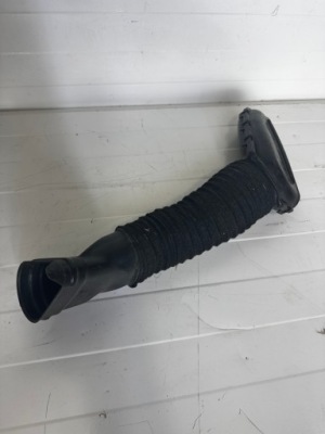 Mercedes glc w253 шланг труба впуск повітря повітрозабірник a6420948497 фото №1