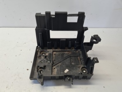 Opel karl основа акумулятор 1.0 бензин фото №1