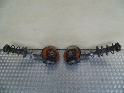 Поворотний кулак перед права renault kadjar 1.3 bz фото №1