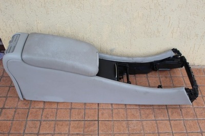 Подлокотник mercedes w203 фото №1