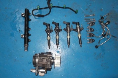 Peugeot насос впрыскная continental psa 9672605380 фото №1