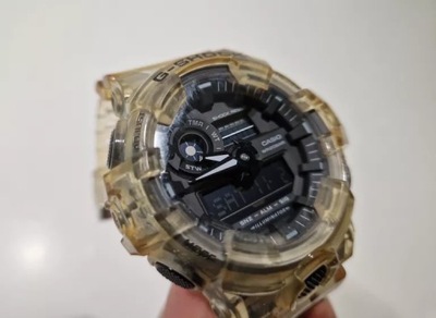 ZEGAREK CASIO GA-700SKE