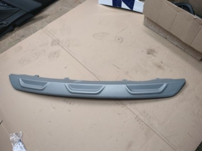 Спойлер накладка бампера задня sandero iii 20- ідеальний стан фото №1