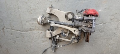 Поворотний кулак важіль pisasta супорт привідний вал задня лівий alfa giulia 2.9 qv 510km kpl фото №1