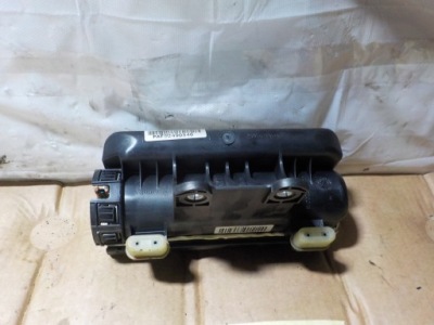 Подушка подушка безпеки пасажира opel оригінальний номер 13188043 фото №1