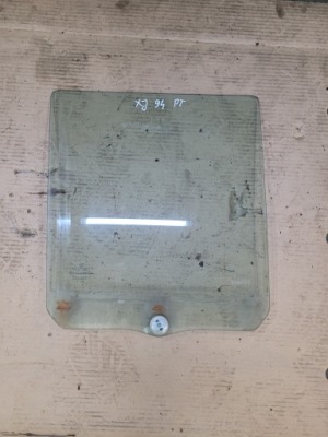 Jeep cherokee xj 91-96 скло права задня фото №1