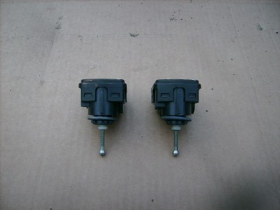 Моторчик регулировки лампы 1523694 scania r xpi 400 фото №1