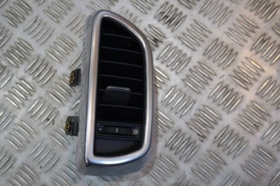 Решітка обдув porsche cayenne 7p5819703c фото №1