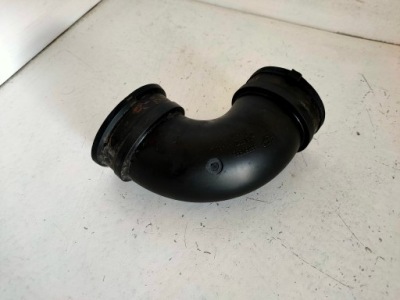 Труба воздухозаборник воздуха 55350896 opel astra 1.3 cdti фото №1