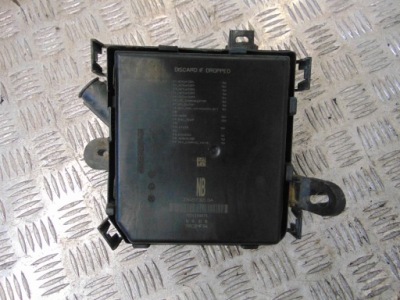 Nissan pulsar корпус коробка предохранителей 14- фото №1