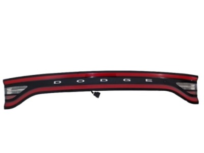 Dodge charger 2015- лампа накладка задня задня 68213147ae фото №1