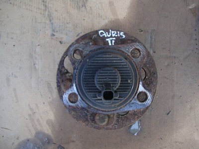 Toyota auris ii 12-18 ступиця задня фото №1