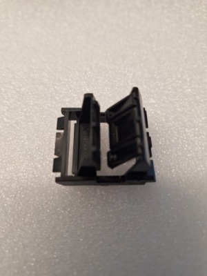 Кліпса накладки даховий opel tigra 90482722 фото №1