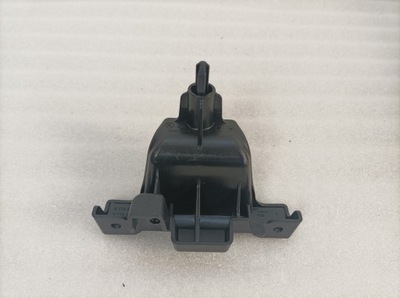 Skoda scala кронштейн направляющая бампера перед фото №1