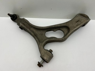 Vw touareg ii 7p рычаг передний нижний левый oem фото №1