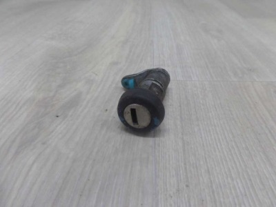 Iveco daily iv 06-11 вкладка замок замка дверь перед правый  14525 фото №1