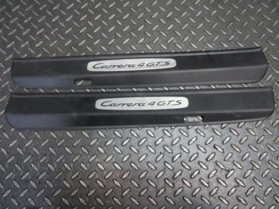 Накладки пороговые porsche carrera 4 gts фото №1
