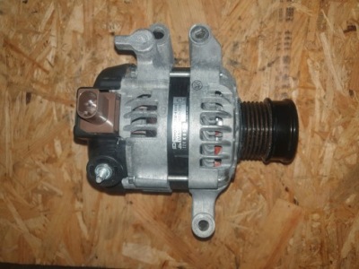 Генератор 27060-k0040 toyota yaris 1.5 m15a фото №1