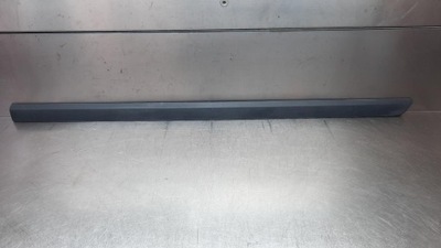 Молдинг двері правий перед 08620165 volvo s40 ii v50 04-12r фото №1