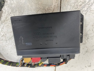 Модуль комфорта 8n7962267b audi tt 8n фото №1
