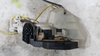 Mercedes w220 2207303935 замок двері лівий задня фото №1