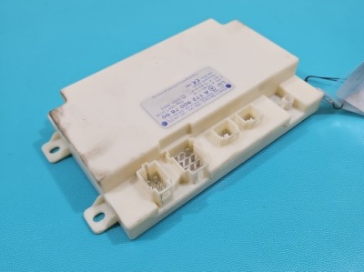 Блок керування модуль keyless mercedes cls ii c218 w218 218 a1729007800 фото №1