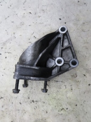 Опора полуось zafira c 2.0 cdti 22945405 фото №1