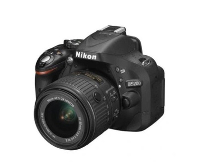 Lustrzanka Nikon D5200 korpus +AF-S 18-55 mm