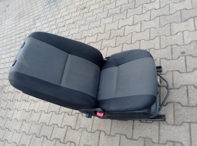 Vw crafter 06-18 sprinter 906 сидіння пневматичний водія фото №1
