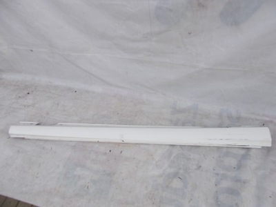 Mercedes b w246 молдинг поріг поріг правий фото №1