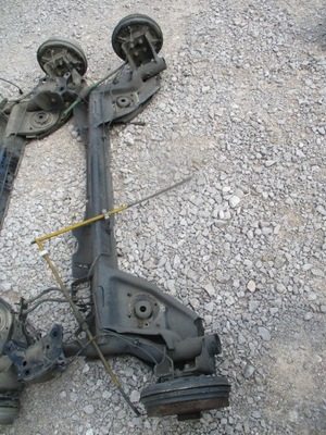 Clio iv 4 балка задня підвіска oś задня фото №1