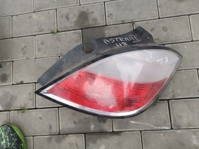 Лампа правая задняя задняя opel astra iii h hb 06- фото №1