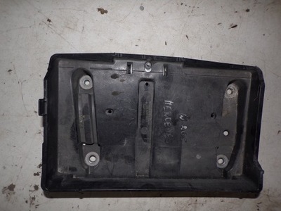 Основание аккумулятор mercedes w205 a2056200018 фото №1