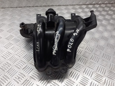 Колектор всмоктуючий vw polo 1.2 фото №1