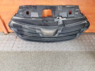 Решітка радіатора решітка радіатора renault trafic vivaro iii 623108673r фото №1