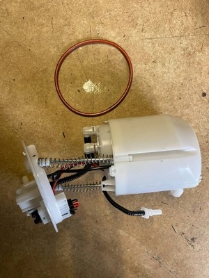 Mercedes sl 232 насос пального 2324700000 фото №1