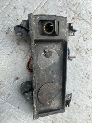 Роз'єм полиця прикурювача bmw seria 5 e39 8159694 фото №1