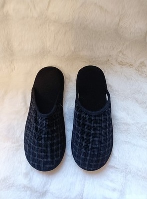 Męskie kapcie, krata Czarne R 41-42