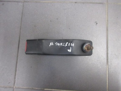 Клипса поперечина перед правая mustang iv gt 93-99 фото №1