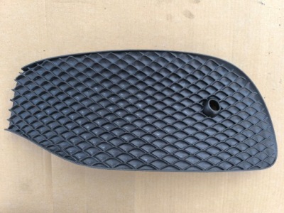 Mercedes e klasa a2138851500 решітка ліва перед oryg фото №1