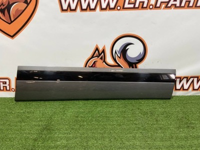 Молдинг дверь правый перед rr velar l560 j8a221064bg фото №1