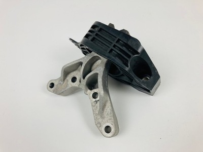 Opel mokka ii b 1.2thp кронштейн подушка двигуна 243248 механічна коробка передач фото №1