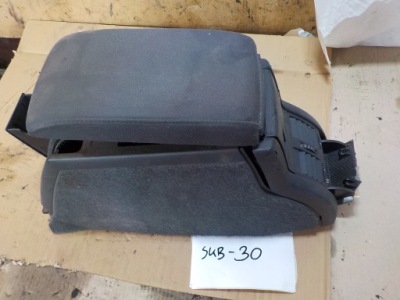 Skoda superb i підлокітник фото №1