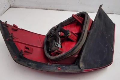 Лампа ліва задня renault vel satis bj0_ 8200014359 2.2l дизель 2004 фото №1