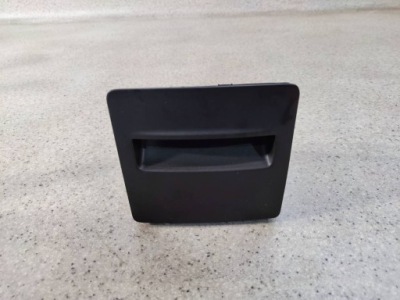 Пепельница задняя 3v0863284 skoda superb iii 3v фото №1