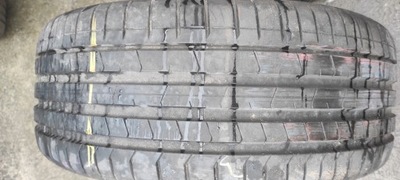 Pirelli P Zero 255/40R21 102 Y 